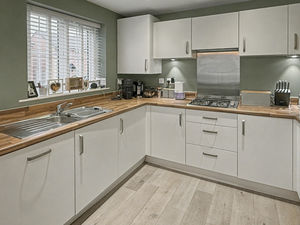 Photo 6- click for photo gallery